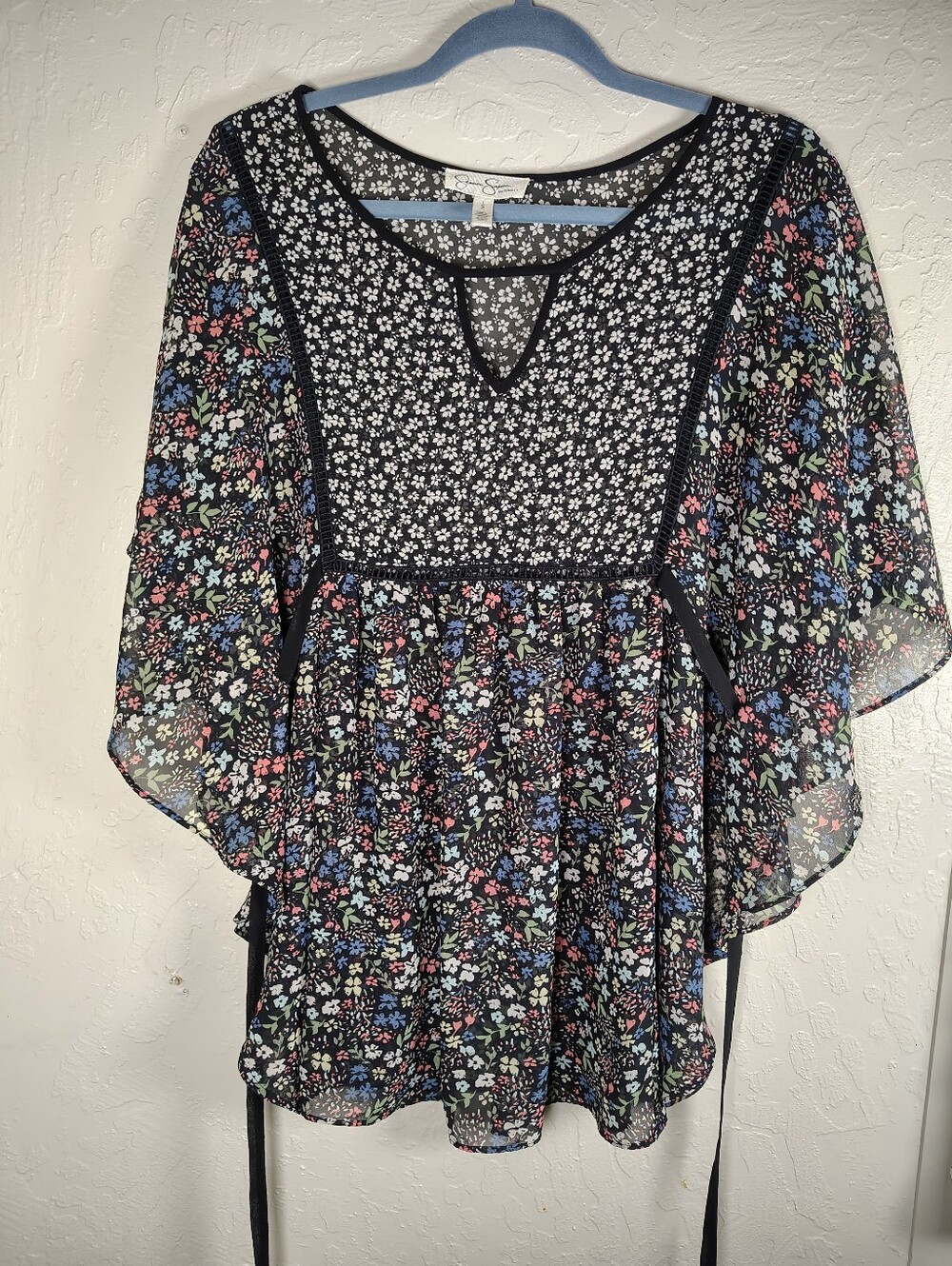 Jessica Simpson Maternity mixed-print floral top Size L